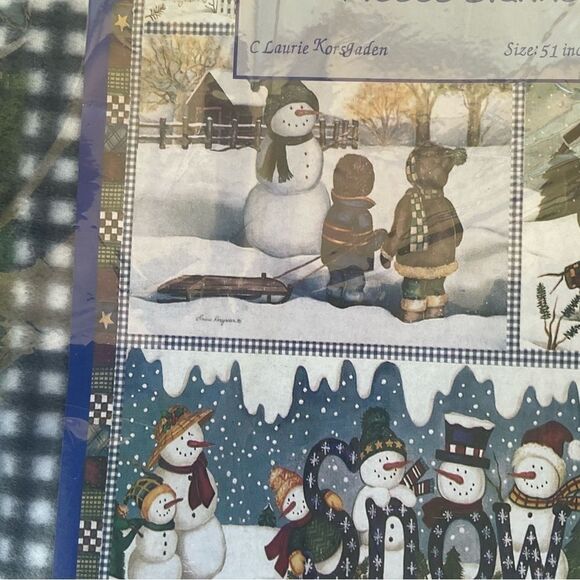 FLEECE Blanket Snow Laurie Korsgaden New in package - Picture 4 of 6